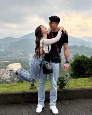 Onic Vior Instagram - tuku bakpia karo serabi, lanangan setia kudu wani ngerabi