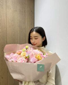 Actress Oto Abe HD Photos and Wallpapers January 2025