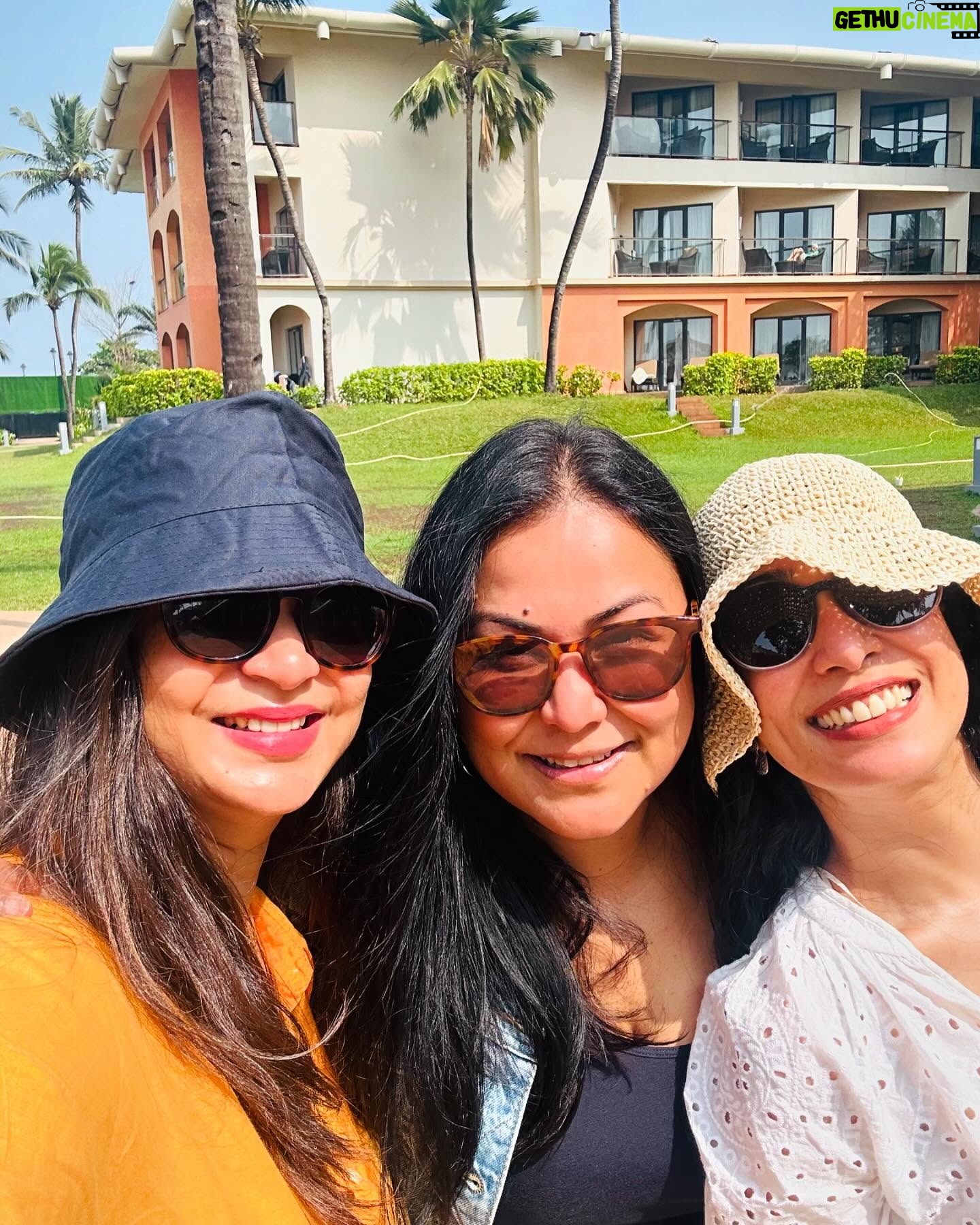 Parineeta Borthakur - 1.2K Likes -
