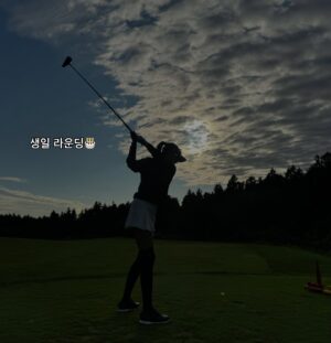 Park Han-byul Instagram - 1117 생일피드🎂

축하해준 모든분들 감사해💋