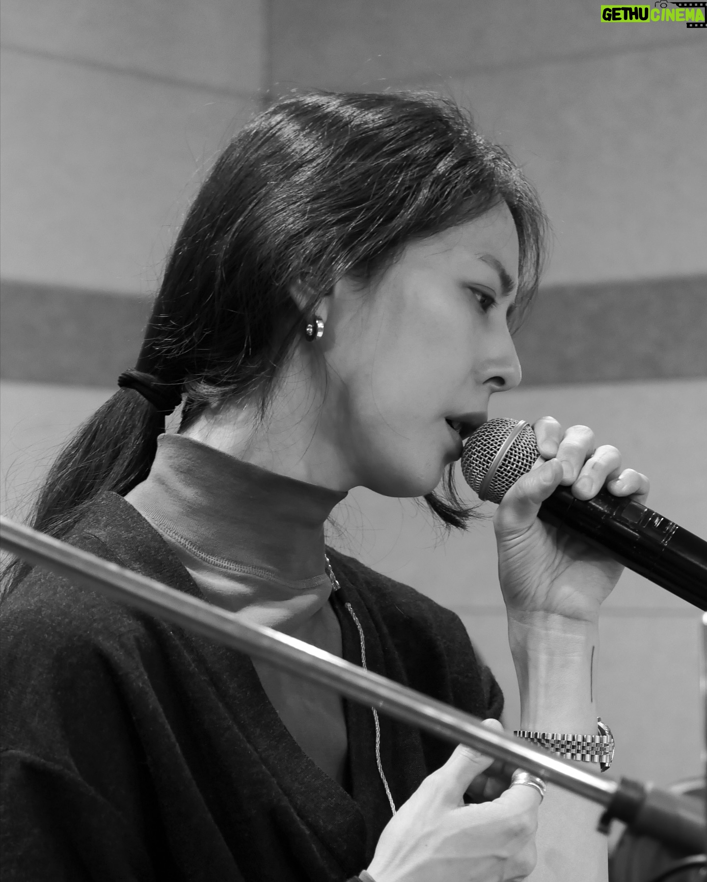 Park Ji-yoon - 3K Likes -