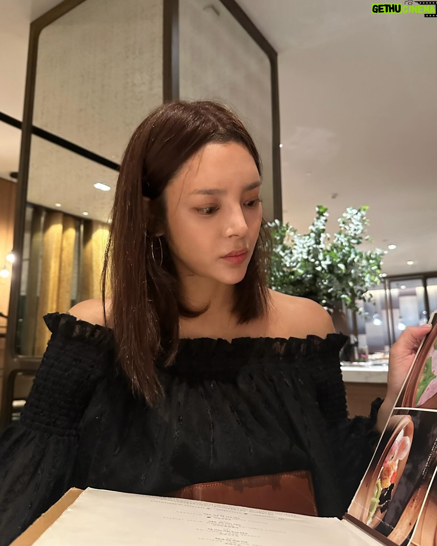 Park Si-yeon - 4.3K Likes - 다시 힘내자♥️