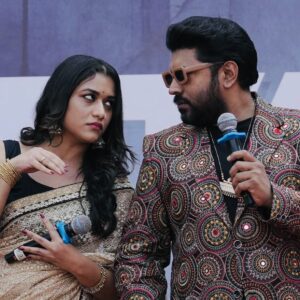 Parvathy R Krishna Instagram - “NEW KID IN THE BLOCK”💕❤️
(Do you guys remember that dialogues from this scene)??
Many of you have tagged me with the pictures and videos which you guys took from the theatre , Thank you for the love and am sorry that I couldn’t repost..Coz I really wanted to post some good pictures with my favourite one coz I manifested for it ❤️ @nivinpaulyactor ..Thank you once agin @vineeth84 chetta for the opportunity , and @abhaywarrier7 for the pictures 🫢 , Late anelum latest ayit njan ittitund 🙈🙈