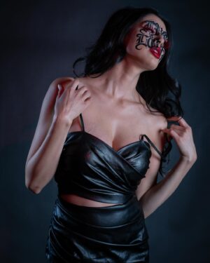 Parvati Melton Instagram - If you think I’m dangerous with my heart, you should see me without it. 💉🩸Kisses like venom, touch like sin.🕷️💋 ♠︎♤♧♣︎♠️♥️♣️♦️♠︎♤♧♣︎🃏 📸 @janettetank 🎨 @morganmystique 🏢 @cobaltstudiospdx