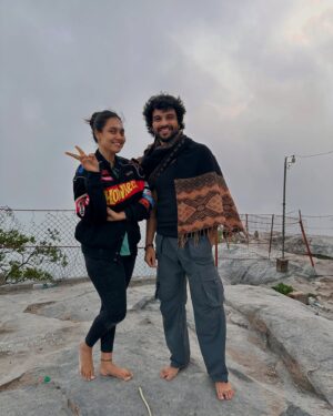 Pavithra Janani Instagram - My go to place ♥️ #paruvathamalai 

@rayan_offl how was ur trekking experience?☺️

@paruvathamalai_adiyen anna so kind of u thank u so much for hosting & guiding us it was great time with u n ur family 

#greatful