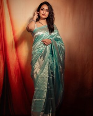 Pavithra Janani Instagram - “The art of Slow and Steady progress 
can be a Game-Changer”

Makeup & Hairdo @jeru_bridal_studioo 
Blouse Aari work @alank_ritaa 
Stitched by @stitch_vyshnavee_sarath 
Photography @xposurestudio.in 

#bb8 #pavithrajanani 
#biggbossseason8tamil 
#vijaytelevision 
#disneyplushotstar 
#biggboss8