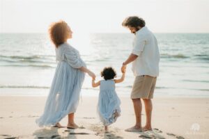 Pearle Maaney Instagram - I love You my Forever ❤️ You loved me when I was 47 kgs and now u love me when I’m 74 kgs 🤪😂 
Happy Valentines Day 😘