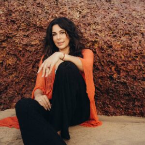 Pooja Bedi Instagram - I went from being stuck between a rock and hard place in 2023 to a total life shift in 2024. 

Professionally,  Personally & Physically 2024 was a MASSIVE transformation in my life. 

For me, it was staying open to change, staying positive and focussed, applying all the techniques of transformation & manifestation, learning and growing that were my strengths. 

I am so grateful. 

To the universe for opportunities & signs ... And also grateful to myself for allowing change and discipline to be an integral part of my life. 

So often we get in our way, take shortcuts, take the easy route or succumb to temptation that doesn't serve us. 

Life is what u make it. In 2025 I really wish that each of you assess your incredible worth and value, realise and grow your dreams.. and most importantly work relentlessly to becoming the best versions of yourselves.

Let 2025 be all about SELF EMPOWERMENT, SELF-WORTH, SELF-RESPECT SELF-LOVE and  SELF -CARE . 
Shine bright.. because you can.  And because you deserve it.

If u wonder how.. or have limitations, confusion, blocks or lack of will or courage... just follow me on poojabedi.com link in bio.. as I take u on a path to self discovery and transformation in 2025