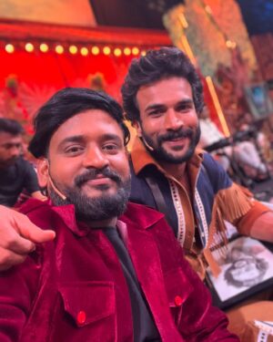 Pooja Birari Instagram - लवकरचं धिंगाणा…🤙🏻🎷🥰

#dp #starpravah #dhigana #danjaypowar #celebrate