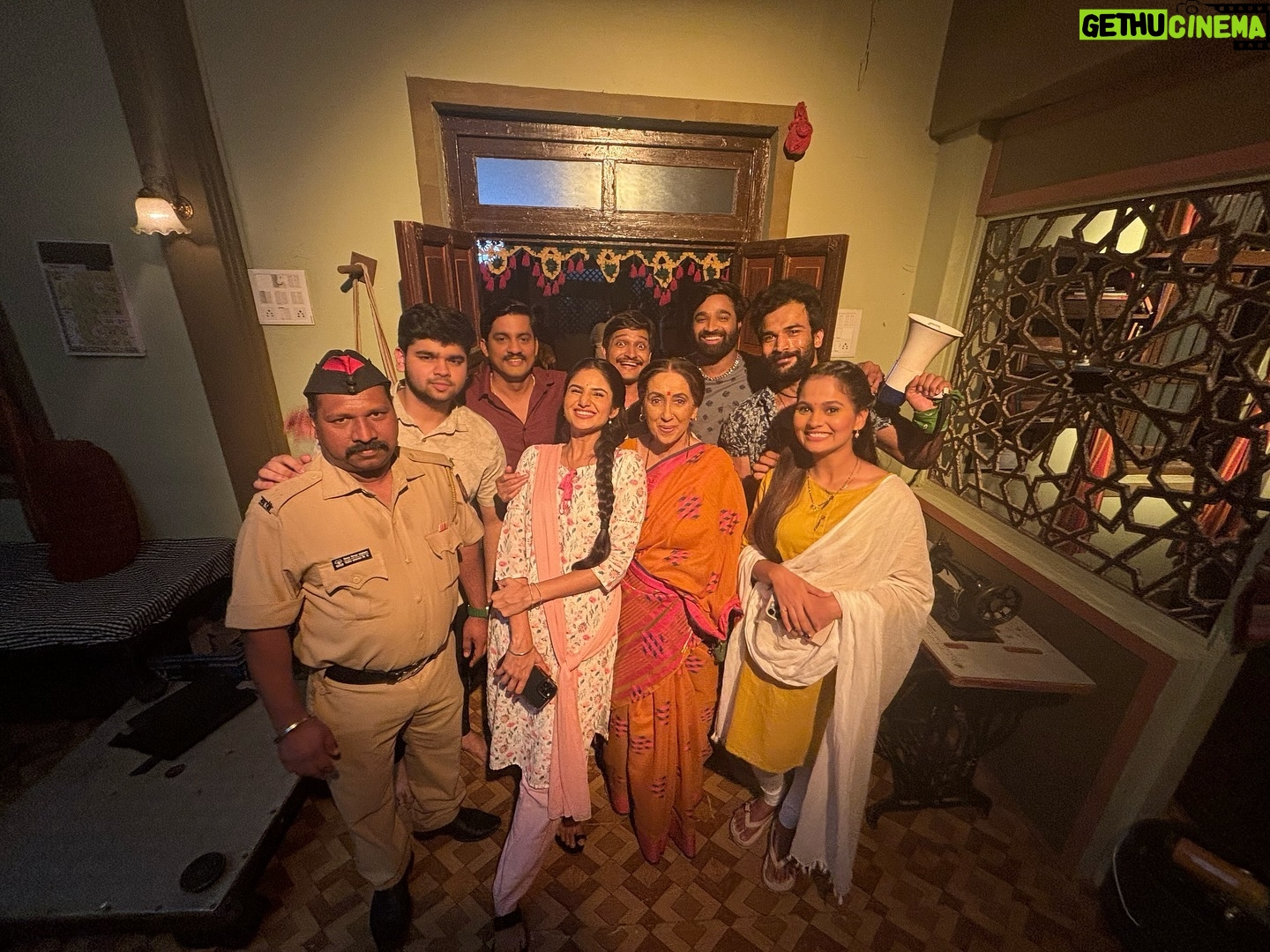 Pooja Birari - 13.9K Likes - Team Yed lagal premacha ❤️
.
.
.
.
.
.
#yedlagalpremacha #starpravah #teamwork #dosti #yari #friendship #bond #team #serial #viral #post #photo