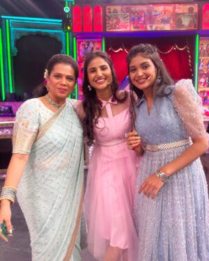 Pooja Birari Instagram - ‘आता होऊ दे धिंगाणा 3’
शनिवार-रविवार रा. 9:00 वाजता Star प्रवाहवर....
#AataHouDeDhingana #StarPravah #आपलासिध्दू