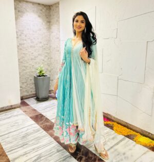 Pooja Birari Instagram - 🪷🪷
.
.
Outfit by @tanvastra_ 
Styled by @tanmay_jangam 
Clicks by @sangramasalvi