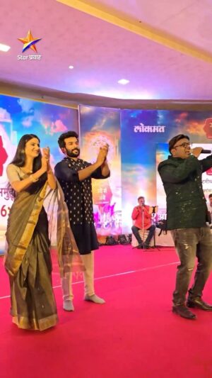 Pooja Birari Instagram - ‘उदे गं अंबे’ या आगामी मालिकेच्या निमित्ताने मंजिरी-रायाच्या उपस्थितीत पुणे येथे संपन्न झाला देवीचा महाजागर...
पहा या सोहळ्याचे काही सुंदर क्षण...

नवी मालिका ‘उदे गं अंबे’
कथा साडे तीन शक्तिपीठांची....
11 ऑक्टोबरपासून,
सोम-शनि सायं. 6:30 वा. Star प्रवाहवर...
#UdeGaAmbe #SadetinShaktipeeth #NewShow #StarPravah