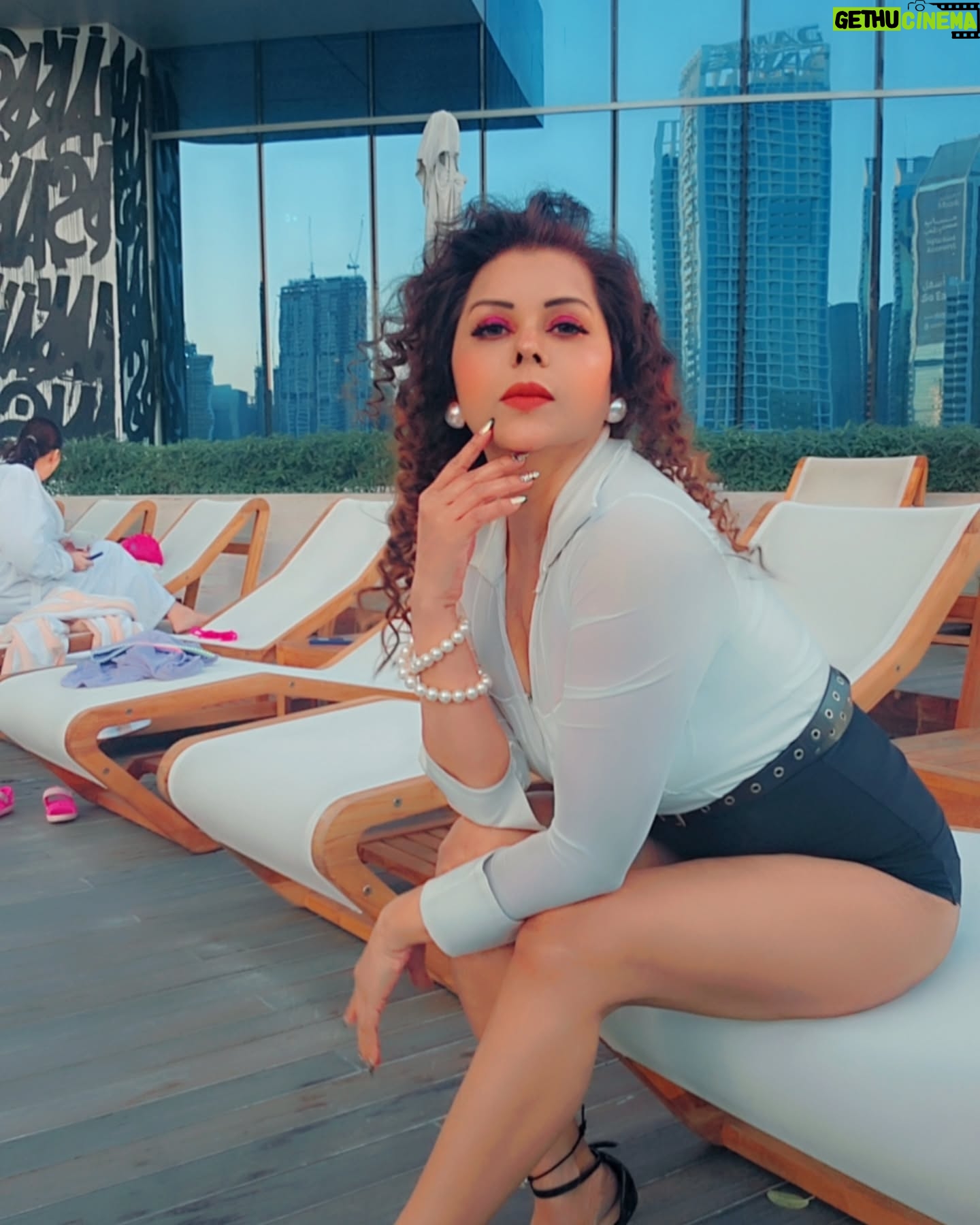 Pooja Poddar - 858 Likes - #Dubai#photographerdubai #likeforlikes #injoylife💯😍😀❤️✌ #poojapoddarofficial