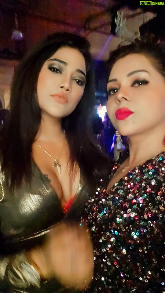 Pooja Poddar - 2K Likes - #partynight #partytime #instagram #frdship_nver_ends😍😍😍😘😘😘😘😇😇 #viral #follow #poojapoddarofficial