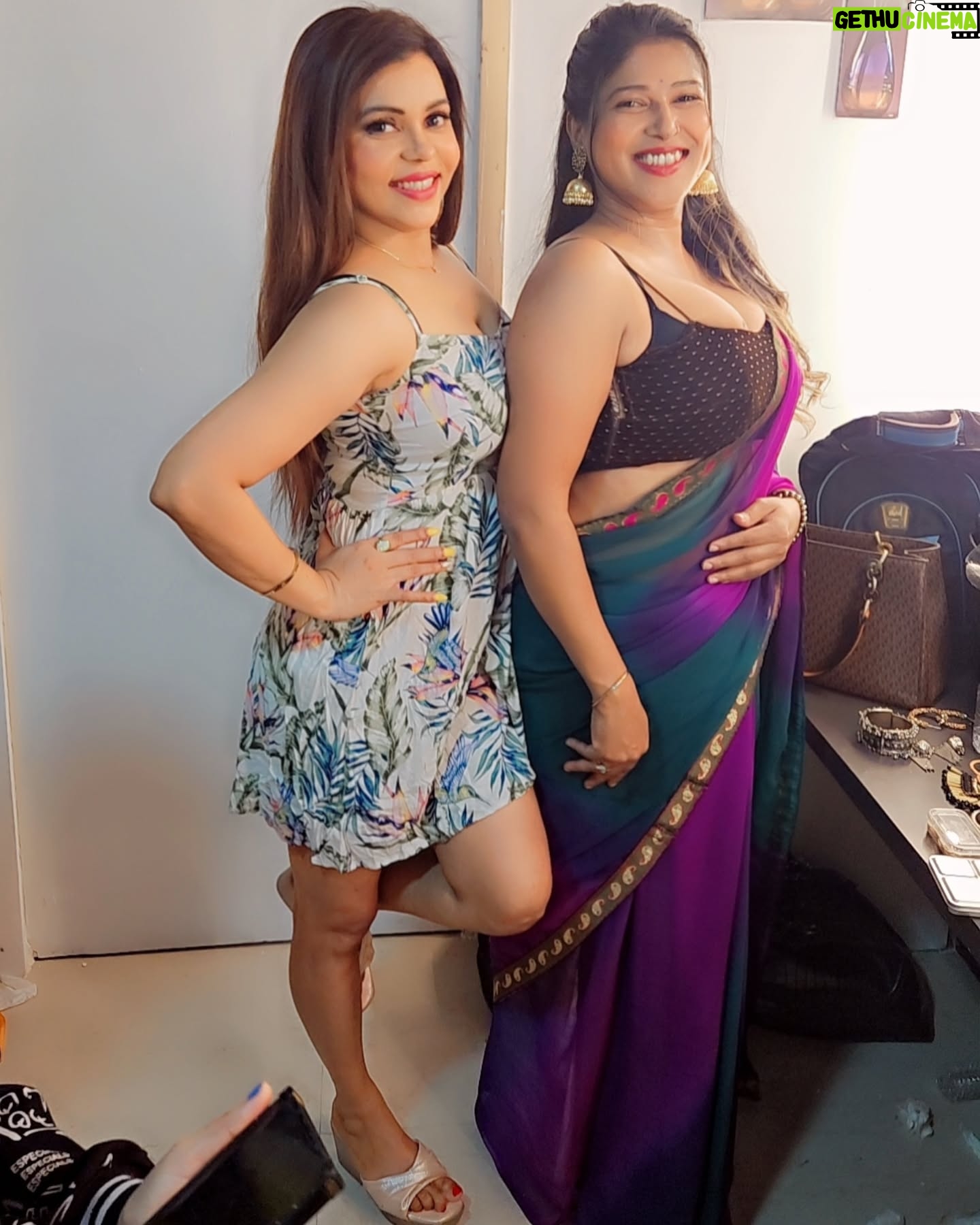 Pooja Poddar - 1.6K Likes -