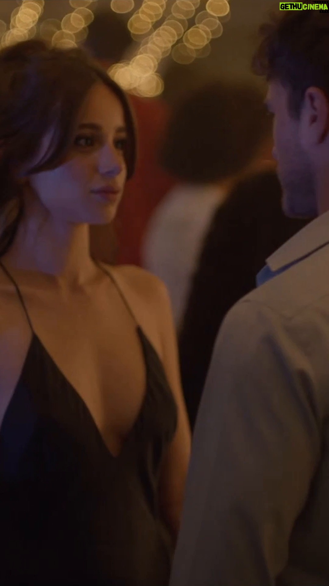 Poqssi - 13.7K Likes - Alexa ! Joue « It’s getting hot in here » de Nelly stp.
Dear You c’est sur Prime Video !