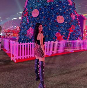 Prachi Bansal Instagram - Christmas photo dump 🎅💫💝😃❤️

:
:
:
:
:
:
:

#instagood #instagram #christmas #mood #grateful #christmastime #2024 #december #prachibansal