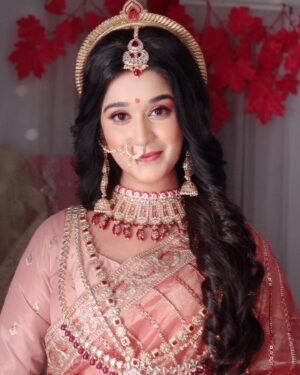 Prachi Bansal Instagram - Keep watching Shrimad Ramayan only on @sonysab Mon- Sat 7:30pm❤️

@deepak_photographer.21 
#shrimadramayan #ramayan #sitaram #prachibansal
