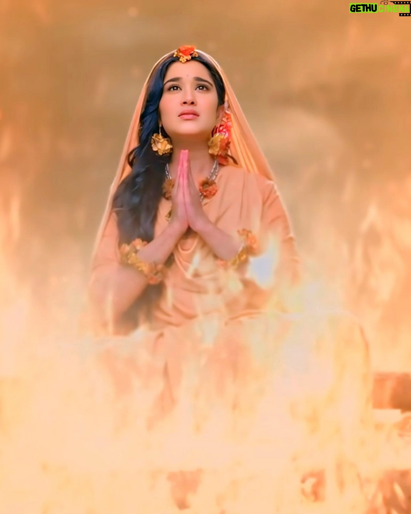 Prachi Bansal - 12.7K Likes - Keep believing….✨
:
:
:
#grateful #siyaram #janki #shrimadramayan #prachibansal
