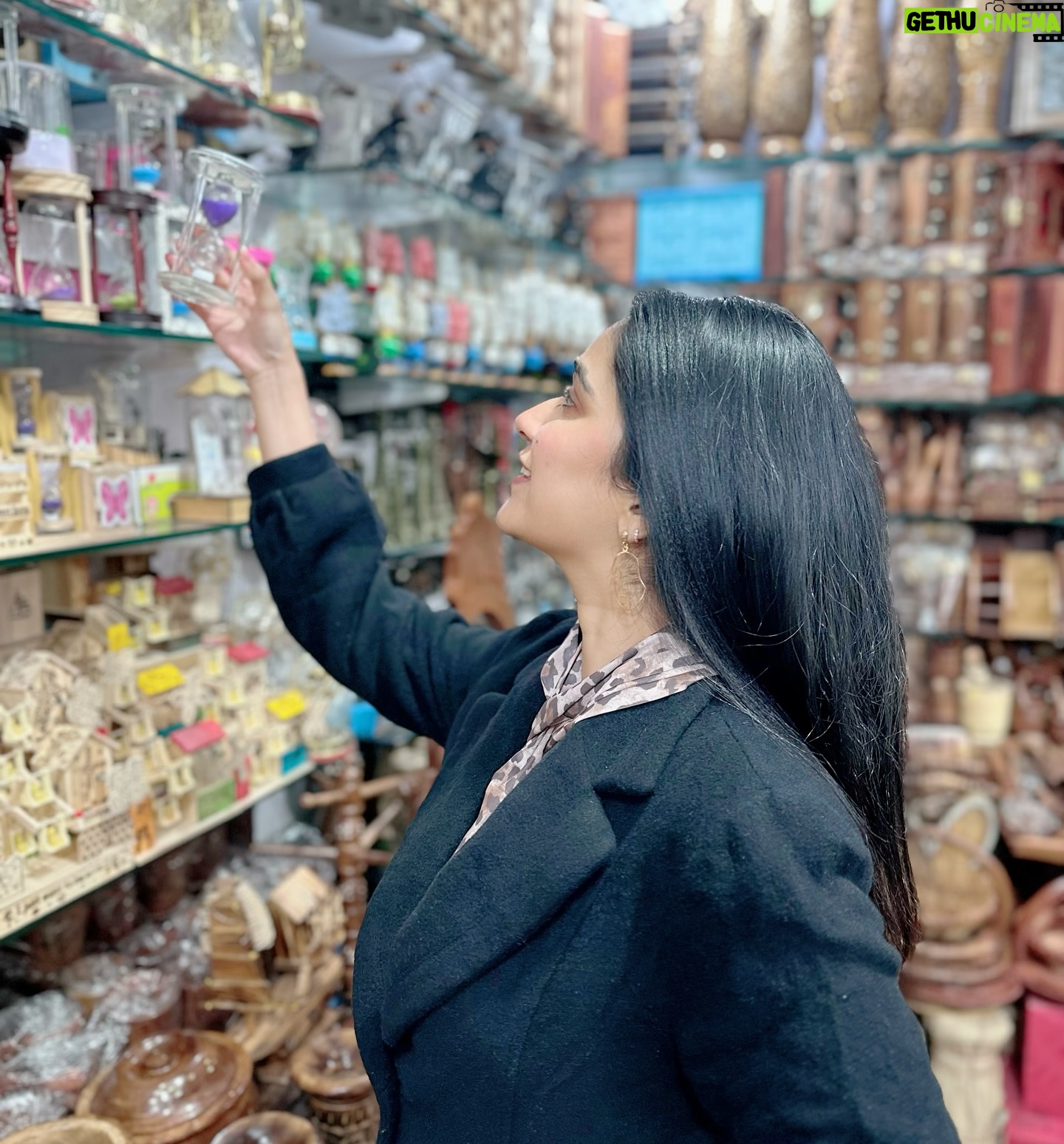 Prachi Bansal - 15.3K Likes - Pahado ki baat hi alag hai💗
:
:
:
:
:
:
:
#instagood #mountainlovers #trending #mood #moodygrams #2025 #prachibansal