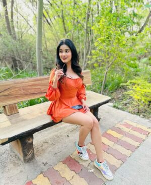 Prachi Bansal Instagram - Like I do…❤️‍🔥

:
:

#mood #instagood #grateful #potd #prachibansal