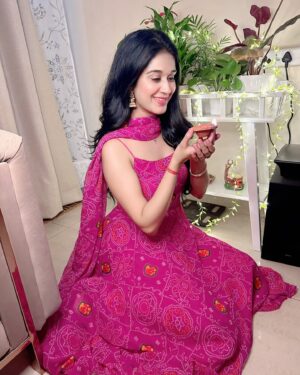 Prachi Bansal Instagram - Diwali 2024✨🪔

:
:
:
:

#diwali #siyaram #prachibansal #instagood