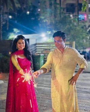 Prachi Bansal Instagram - Diwali 2024✨🪔

:
:
:
:

#diwali #siyaram #prachibansal #instagood