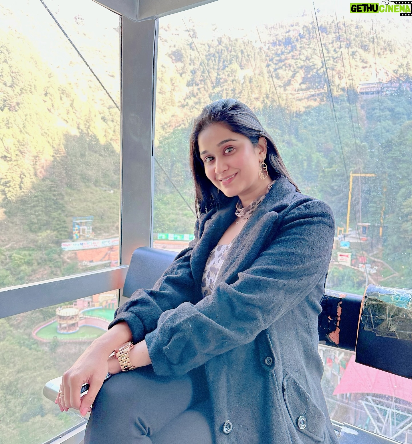 Prachi Bansal - 15.3K Likes - Pahado ki baat hi alag hai💗
:
:
:
:
:
:
:
#instagood #mountainlovers #trending #mood #moodygrams #2025 #prachibansal