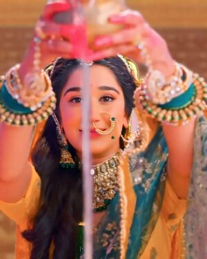 Prachi Bansal Instagram - 💚
💚
💚
💚
💛
💛
💛
💛

#instagood #traditional #ramayan #sita #prachibansal