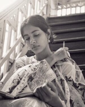 Pragati Srivastava Instagram - Waiting for my @zomato order like 🥲