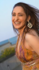 Actress Pragya Jaiswal HD Photos and Wallpapers February 2025