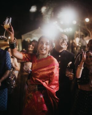 Prajakta Koli Instagram - ✨
…
Makeup and hair by @mansimao 
Styled by @aakrutisejpal 
Jewels by @razwada.jewels 
@planwith.tdt 
@the_wedding_files