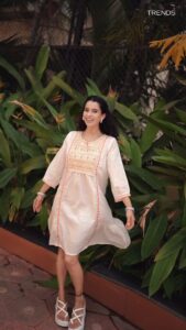 Actress Pranitaa Pandit HD Photos and Wallpapers February 2025