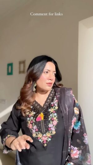 Pratibha Bhadauria Instagram - Comment for links of this kurta set and follow me for more such reccomendations ❤️❤️

Found this kurta set on Amazon in budget, it’s perfect for EID 🌙 

#Indianwear #kurtaset #indianfashion #kurtasetswomen #eidoutfit #amazonfinds #amazonkurtaset #onlineshopping #modestclothing #modestfits #indianoutfit #ethnicwear 

Pratibha bhadauria , Modest clothing , Indian wear , Online shopping ,  Coord set , Kurta sets for women , Ethnic wear , Indian clothing , Eid outfit , Amazon finds , Amazon kurta set