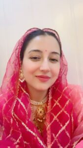 Actress Priyanka Kandwal HD Photos and Wallpapers December 2024