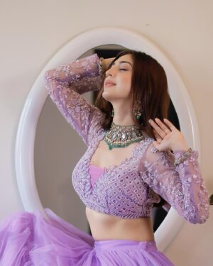 Priyanka Khera Instagram - Adore yourself the most and you will never need anyone in life😇
#Priyankakhera #Selflove