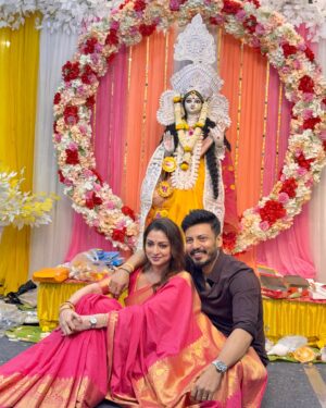 Priyanka Mondal Instagram - সরস্বতী পুজো ২০২৫