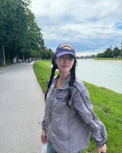 Actress Ra Mi-ran HD Photos and Wallpapers December 2024
