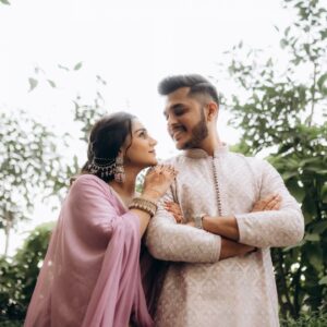Rachana Mistry Instagram - ROKA-fied ✨
.
.
.
Beautifully captured by @chikane_vikrant @therollingstudio_ @_therollingstories 🤍
Hair- @anjaligawali21 
.
#BLESSED🙏🏻🧿
#GRATITUDE♥️