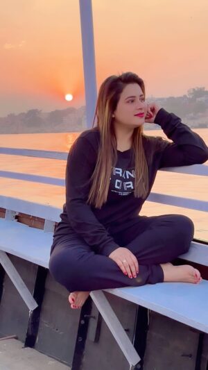 Rachana Singh Instagram - Sabar Sukar 🙏🏻🙏🏻💐💝⭐️