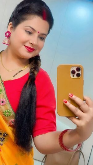 Rachana Singh Instagram - 💛🌼