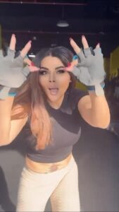 Actress Rakhi Sawant HD Photos and Wallpapers February 2025