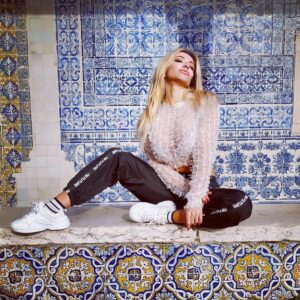 Raquel Henriques Instagram - 