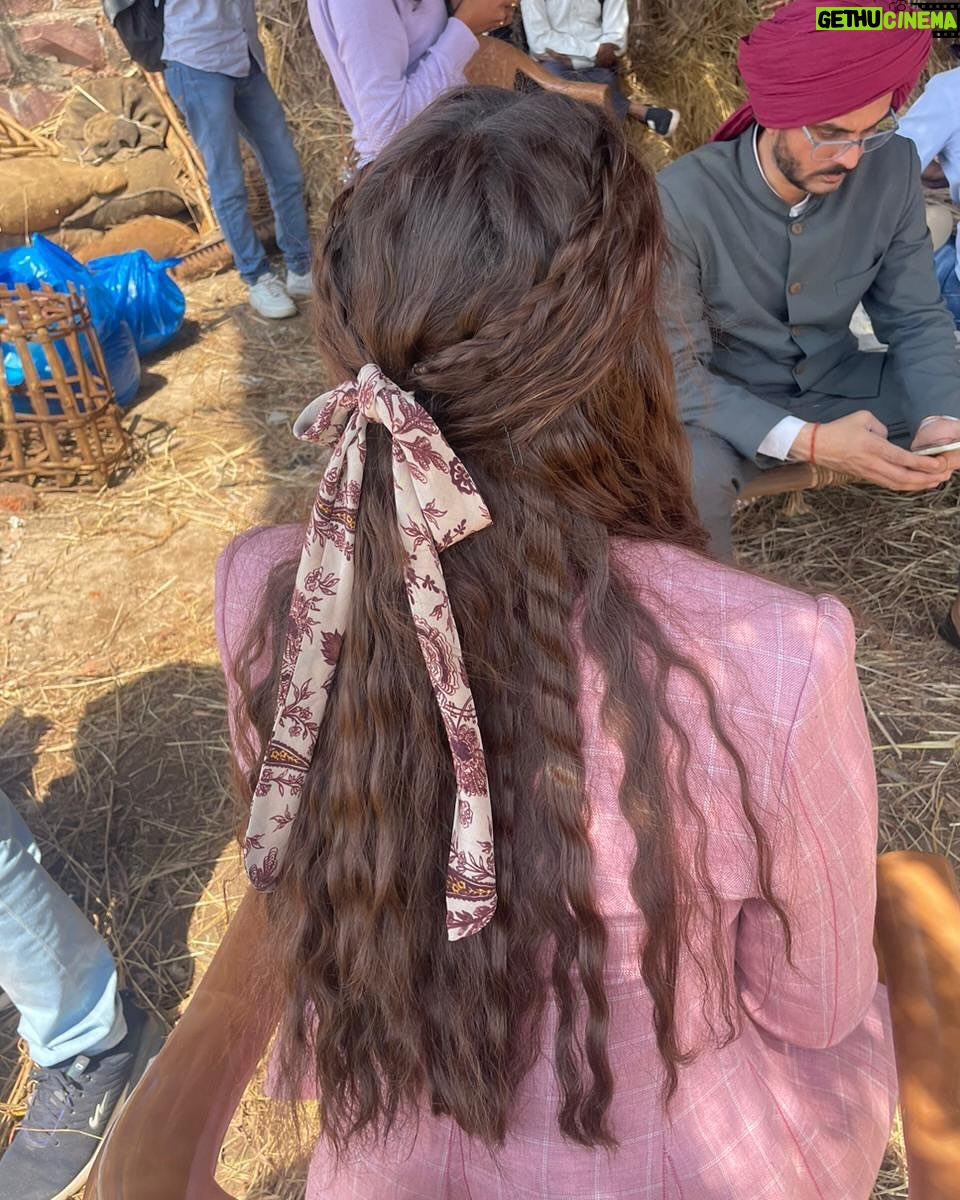 Rasha Thadani - 785.7K Likes - What a wild ride it’s been. The best years of my life. I couldn’t be more thankful for all the love I’ve been receiving for Janaki. Thankyou for those who watched and loved Azaad. Shooting for this film had been so special and completely irreplaceable. Thankyou for all the feedback as well, taking it into account, working on my craft and will work harder for the next endeavour. Lots of love, Rasha❤️