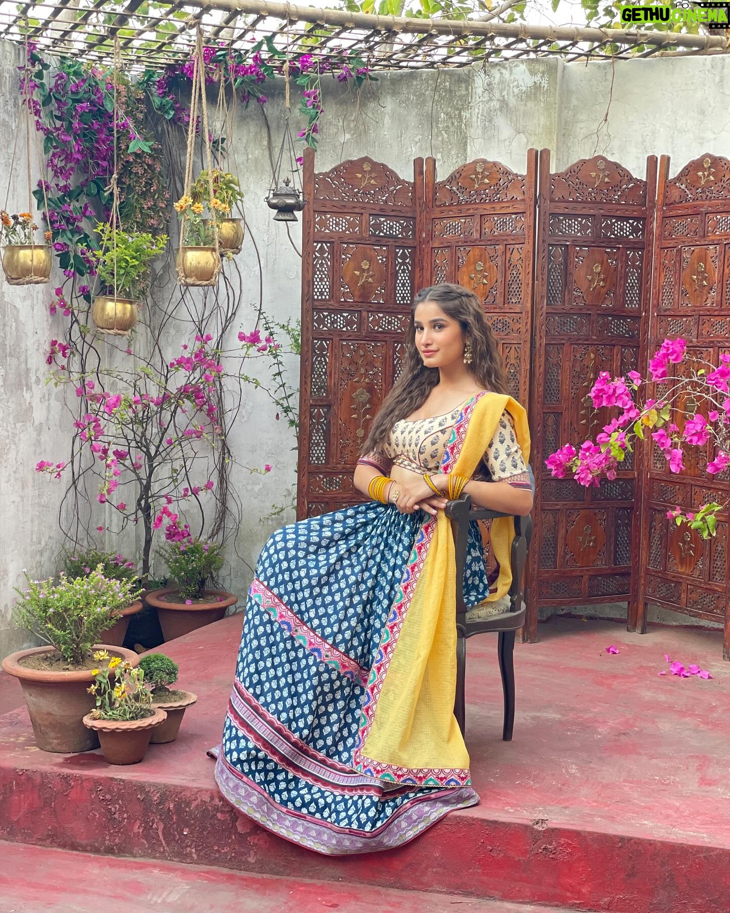 Rasha Thadani - 785.7K Likes - What a wild ride it’s been. The best years of my life. I couldn’t be more thankful for all the love I’ve been receiving for Janaki. Thankyou for those who watched and loved Azaad. Shooting for this film had been so special and completely irreplaceable. Thankyou for all the feedback as well, taking it into account, working on my craft and will work harder for the next endeavour. Lots of love, Rasha❤️