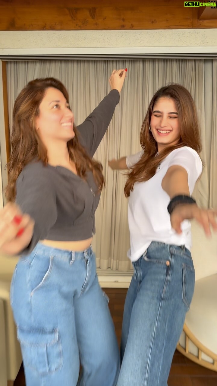 Rasha Thadani - 876.7K Likes - Goofin around🤪