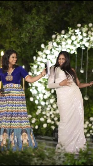 Rashmi Prabhakar Instagram - Throwback to our snippet on sangeet I hosted  of a very good friend @thenameisaradhya 🥳

All the best  for the finale @bhavyagowda670 🤗