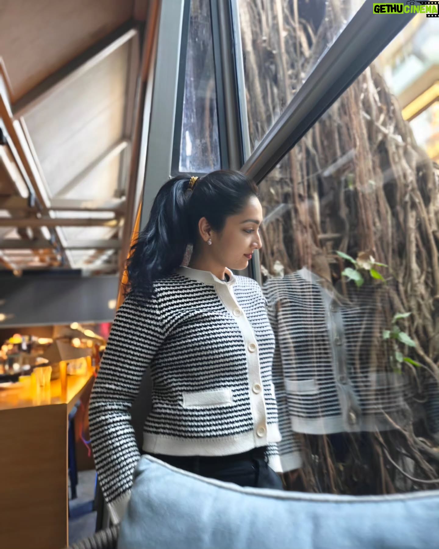 Rashmi Rajput - 11.8K Likes - Coffee ā they call this love ā£ļø