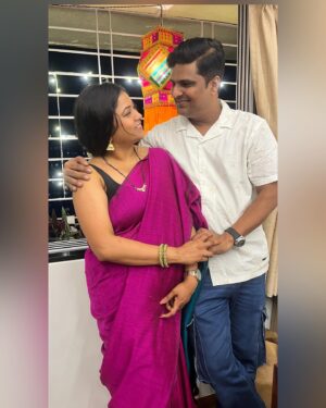 Rasika Vengurlekar Instagram - Happy Diwali 🪔🪔